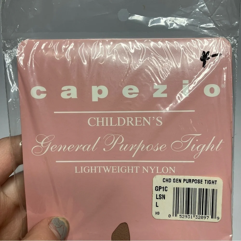 Capezio‎ children’s nylon tights skin tone size large